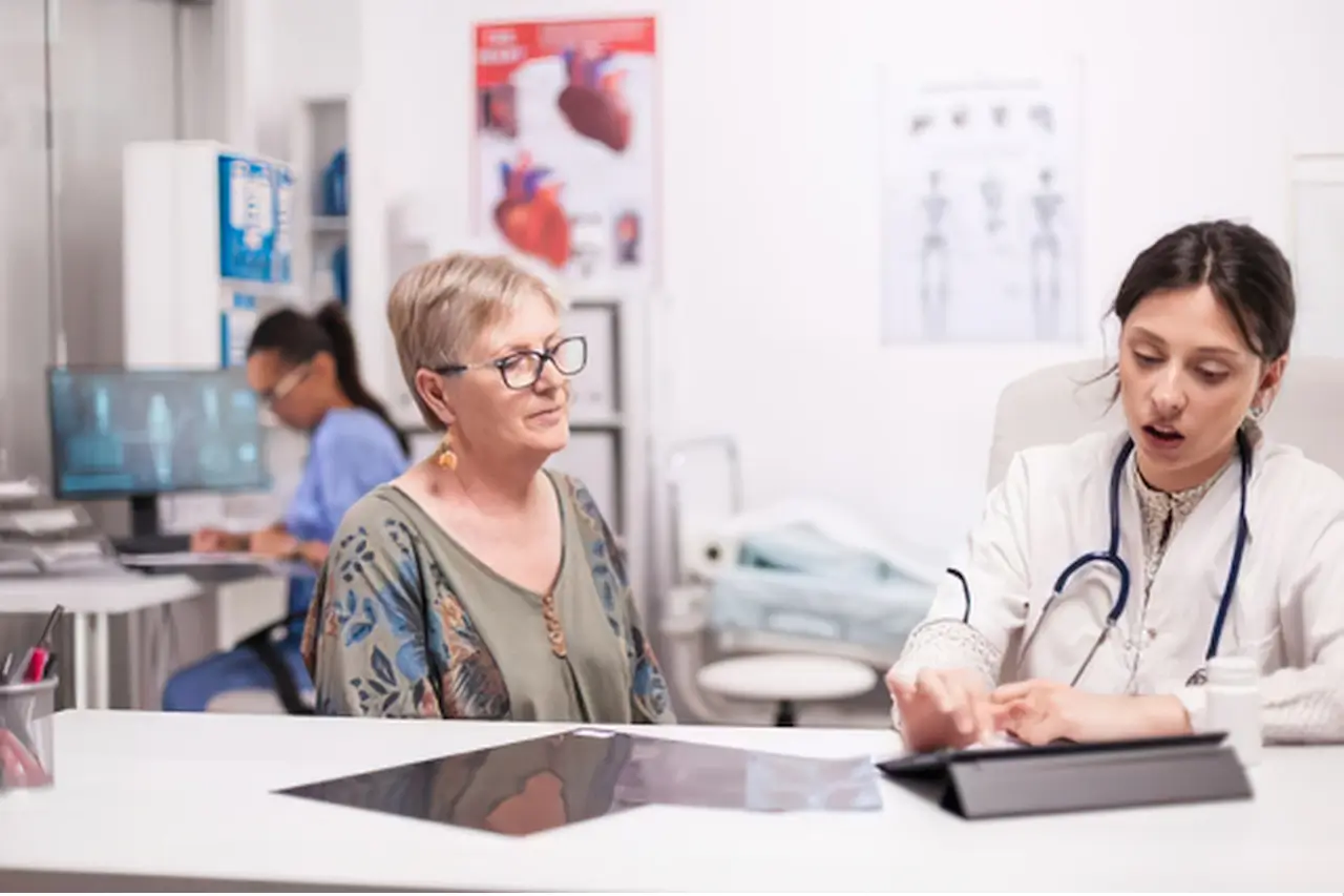 Womens Health Doctor in Bakersfield